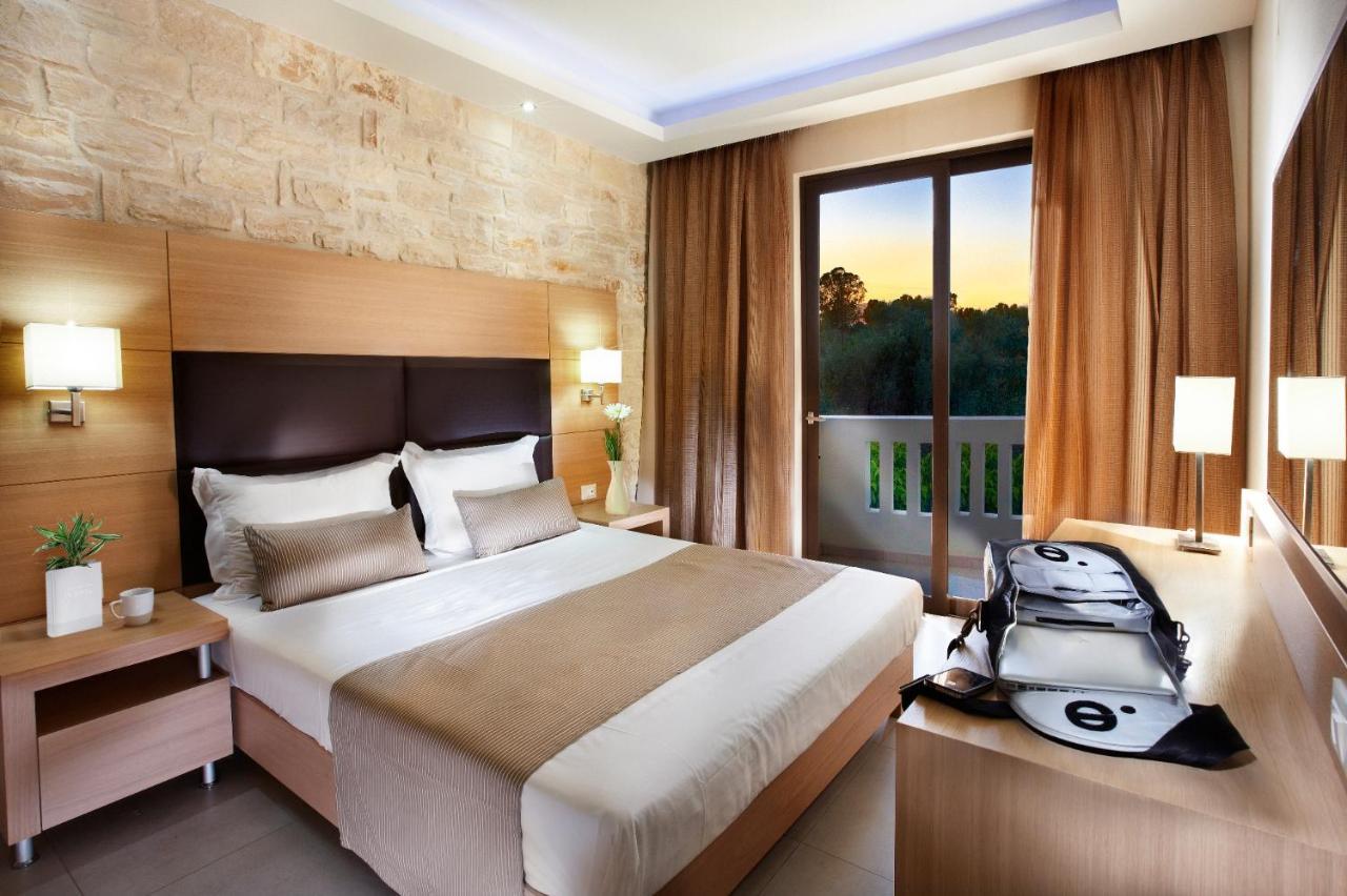 Anna'S House Aparthotel Georgioupoli Ngoại thất bức ảnh